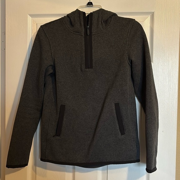 lululemon athletica Tops - Lululemon Its Fleecing Cold women’s gray pullover hoodie size 6
